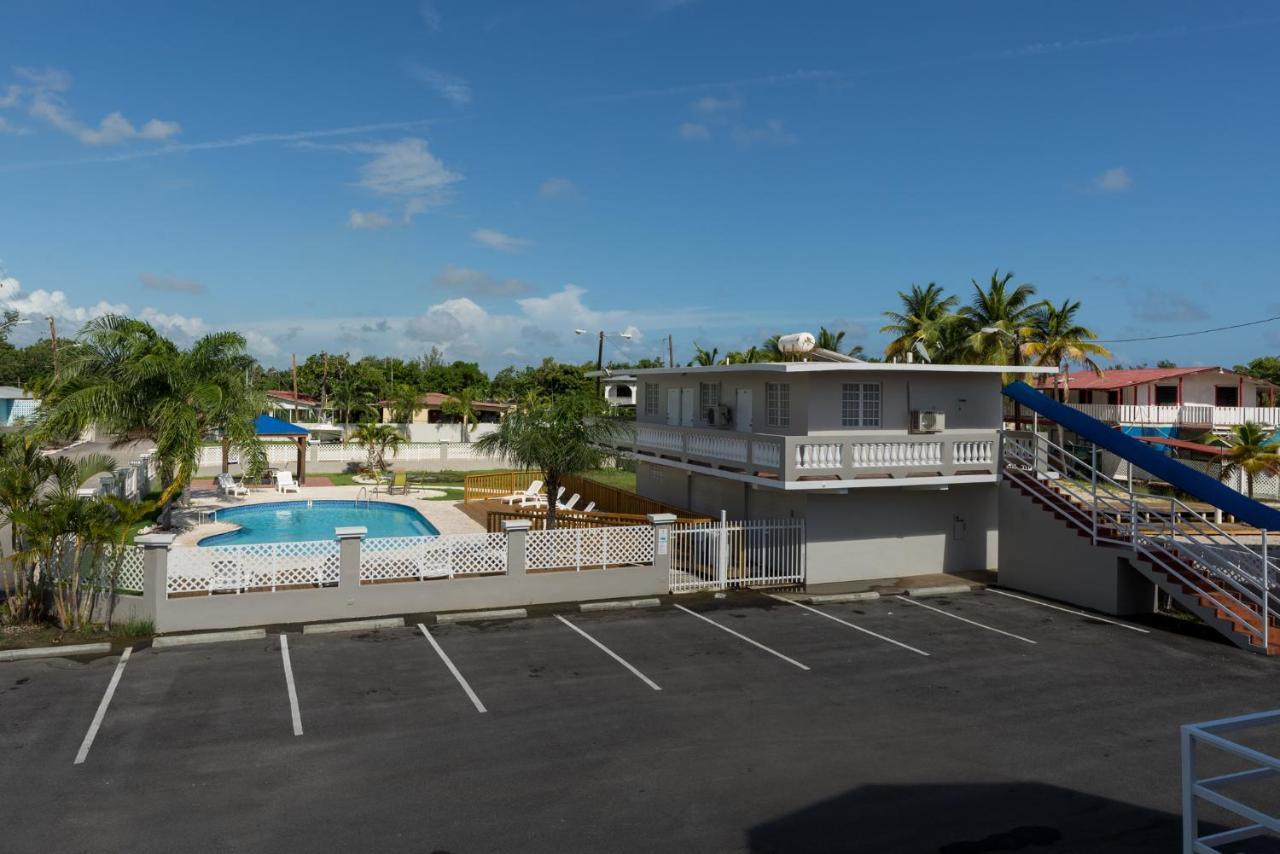 Full Moon Hotel & Restaurant Salinas Exterior photo